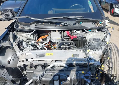 2024 BMW Ix xDrive50 z USA, uszkodzony, nr VIN WB523CF05RCN46325